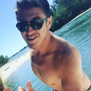 Meet your Posher, Lance